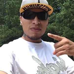 Meet your Posher, Lee